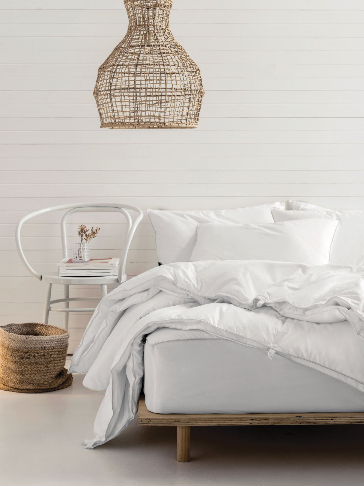 King-sized Superior 2 in 1 Duvet Inner by Savona, featuring detachable layers for adjustable warmth and luxury comfort.