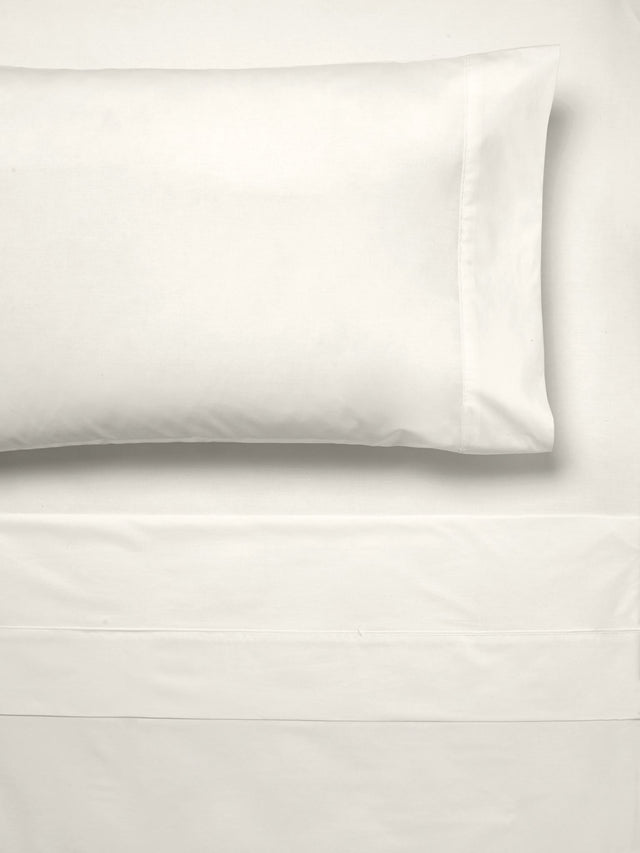 Elegant cream Single Sheet Set by Savona, crafted from 300T cotton percale for a cool, crisp touch and modern decor integration.