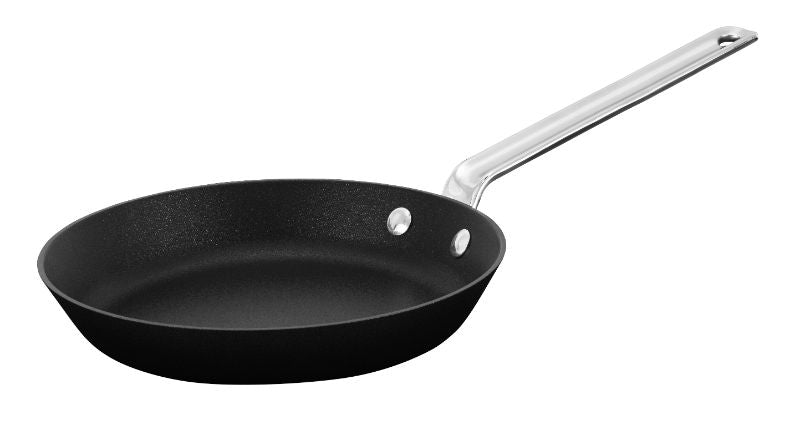 Modern Skillet from Scanpan Techniq: 22CM non-stick frying pan with eco-friendly design and exceptional food release.