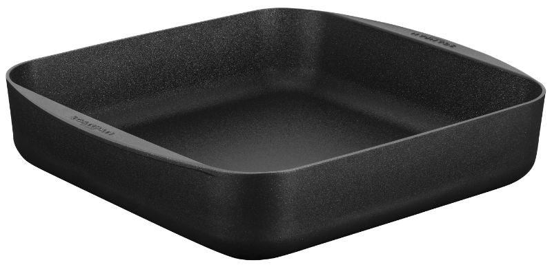 Square Roaster Pan (28CM) by Scanpan Techniq, featuring a non-stick surface, eco-friendly design, and high walls for versatile cooking.