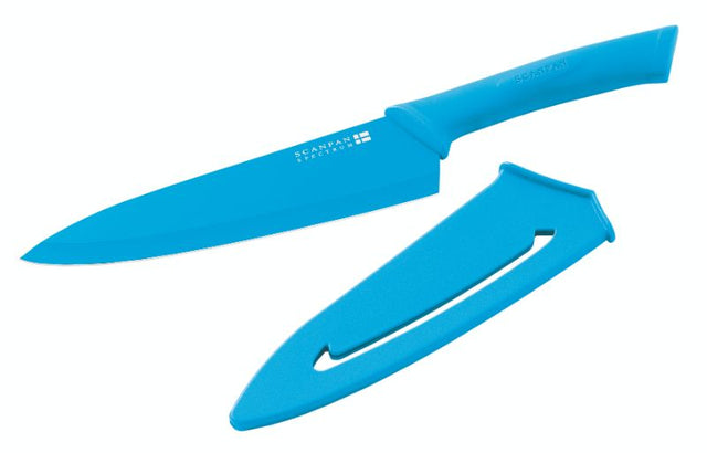 Scanpan Blue Cook's Knife 7"/18cm with a vibrant blue coating, high carbon stainless steel blade, and ergonomic handle for comfort.