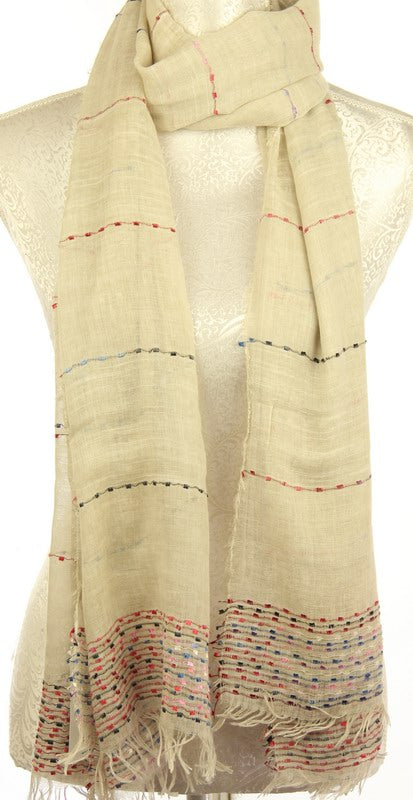 Elegant stone-colored scarf featuring a squares design and ribbon detail, measuring 70 x 180 cm, perfect for any outfit.