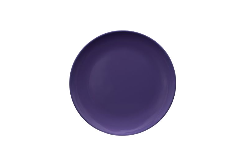 Lavender 20cm Serroni melamine plate, perfect for outdoor dining and versatile for appetizers and desserts.