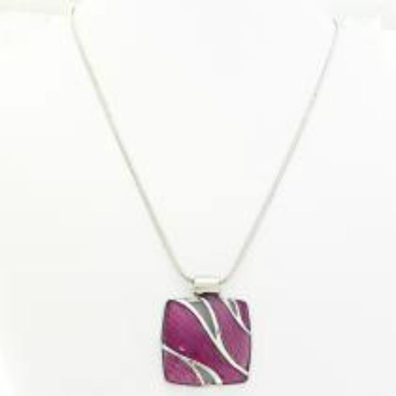 Square-cut fuchsia necklace, handcrafted for elegance and vibrant style, perfect for any occasion.