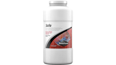 Aquatic Conditioner Safe™ (1kg), a dry formula detoxifying ammonia, chlorine, and chloramine for optimal aquarium health.