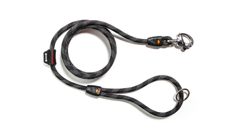 Black ED Marine Dog Leash, 170cm, features a sliding silicone stopper, strong stainless steel snap clip, and waste bag holder.