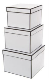 Elegant white square gift box set of 3, perfect for all occasions, measuring 20 x 15 cm each, stylish and durable packaging.