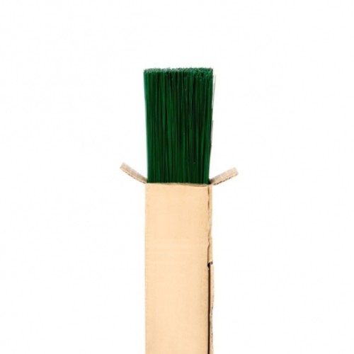 Durable 24-gauge green craft wire in a 2kg box, perfect for jewelry making and floral arrangements.