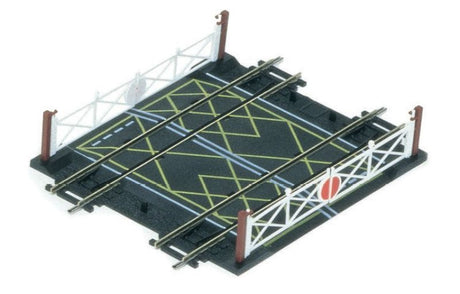 Hornby Level Crossing Double Track, 168mm, features molded track, classic gates, and modern barriers for model railway setups.