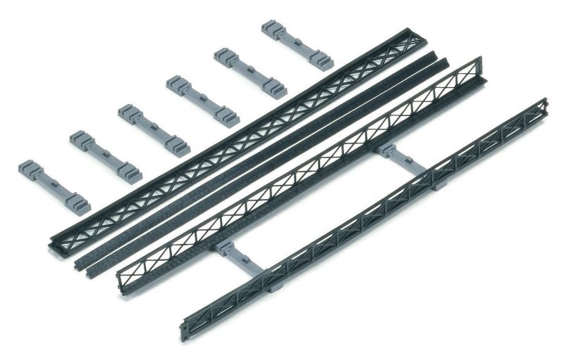 Hornby Track Side Walls Set with flexible planking and lattice sections for realistic model railway scenery, 1220mm total length.