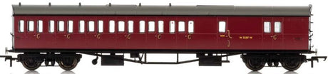 Hornby Collett 57' BE D98 left-hand brake third model, showcasing intricate detail and classic British rail design.