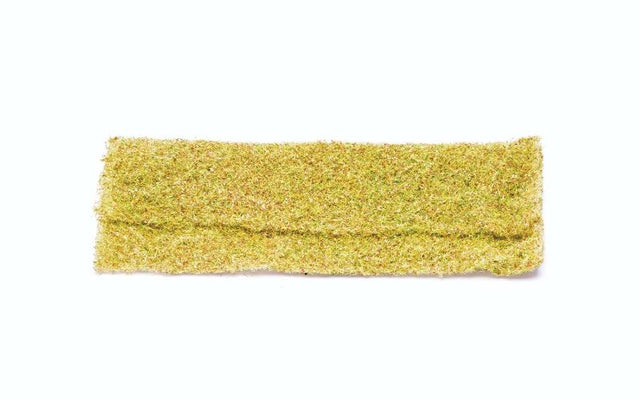 Vibrant yellow and green foliage for realistic model railways and dioramas, enhancing miniature landscapes with lifelike detail.