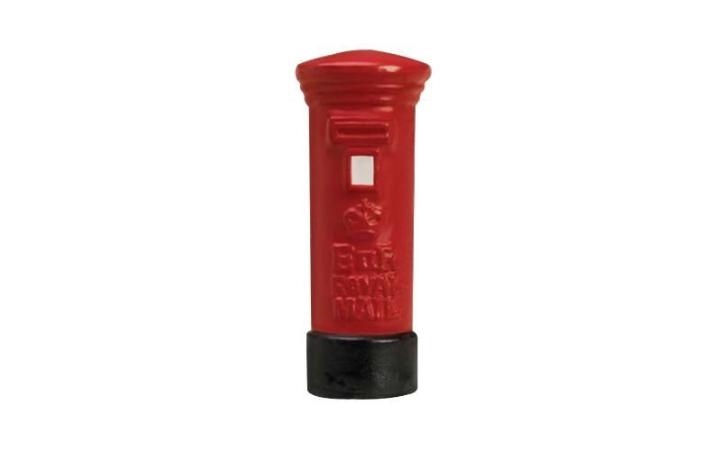 Hornby Accessories Pillar Box: Detailed 1/76 scale model of a traditional British post box for realistic model railway scenery.