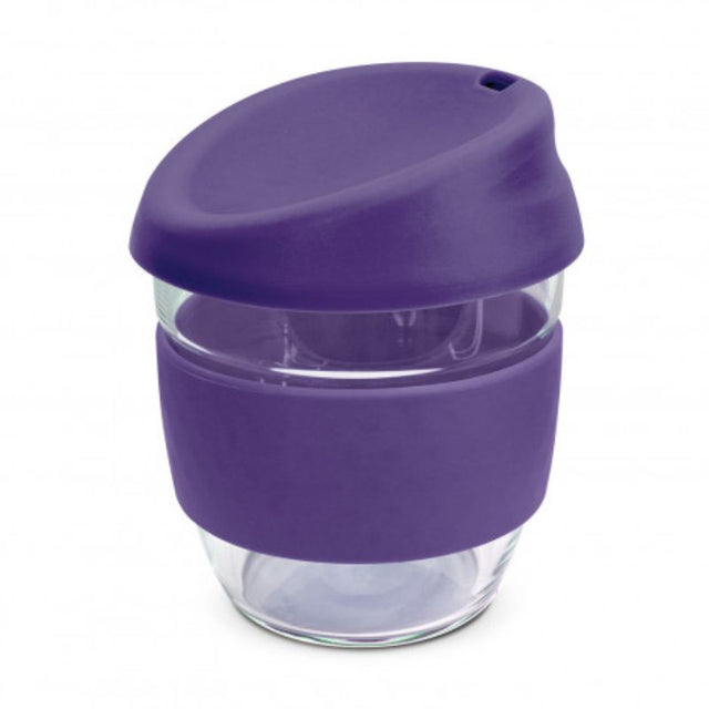 Set of 3 purple borosilicate glass cups, 250ml, with secure silicone lids and heat-resistant bands for eco-friendly coffee enjoyment.
