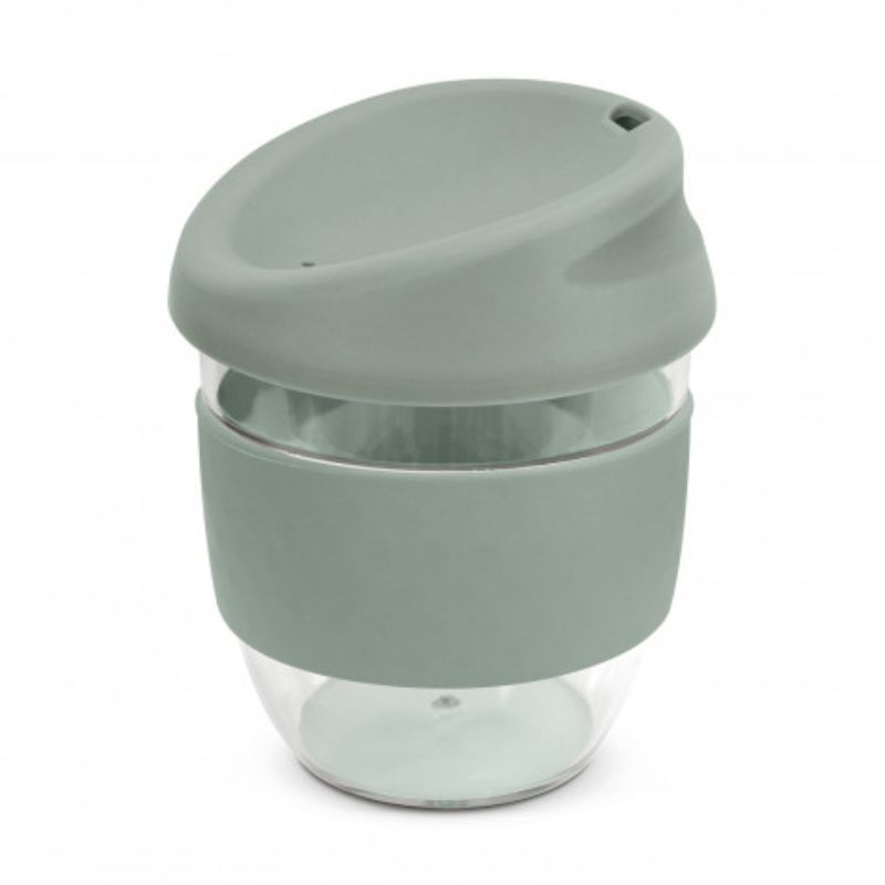 Set of three grey Tritan cups, 230ml, featuring silicone lids and bands, shatterproof, BPA-free, perfect for any beverage.
