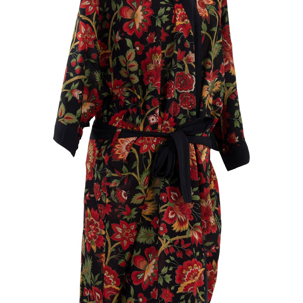 Lightweight black floral kimono in M/L, perfect for summer lounging or travel, with elegant drape and breathable cotton.