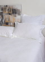 Elegant Matelasse Elise bedspread for King Single beds, featuring a textured spot pattern in premium cotton, 230 x 270 cm.