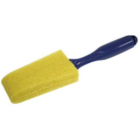 Autosol Brake Dust Brush for easy, safe removal of brake dust and rust from wheels and metal surfaces, featuring a durable handle.