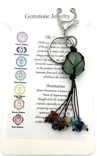 Set of 6 chakra keyrings featuring green aventurine crystals, enhancing positivity and style in daily life.