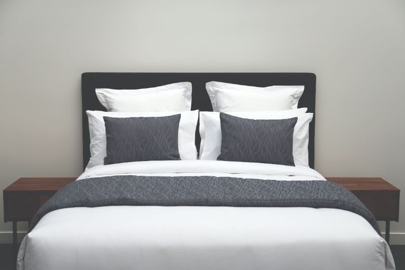 Bed Scarf - Residence King Single 244cm (Midnight)