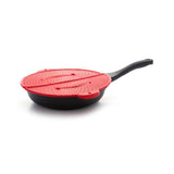 Foldable Dexam Red splatter screen, 28.8cm, made of LFGB silicone, easy to clean, ideal for mess-free cooking.