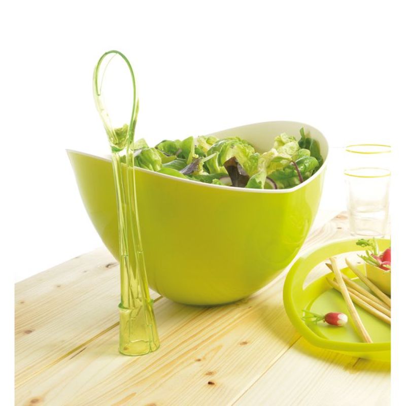 Vibrant green MAStrad salad serving set with ergonomic design and clip mechanism for easy storage and mess-free serving.