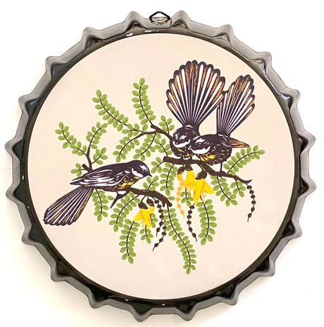 3D wall art set of 3 featuring intricately designed bottle tops in the shape of fantails, enhancing any interior space.