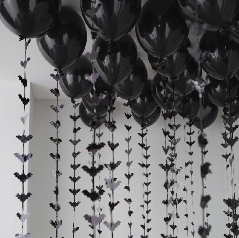 Fright Night - Halloween Balloons Ceiling Kit with Bat Balloon Tails