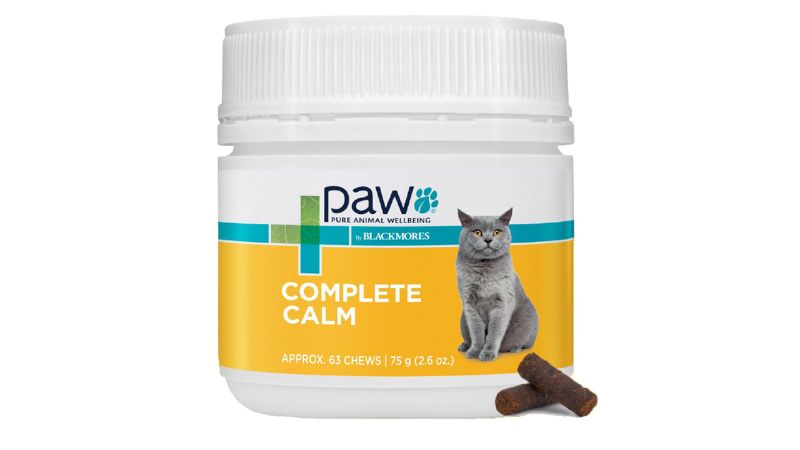 Soft chew for cats, enriched with Tryptophan and vitamins, to reduce anxiety and support nervous system health.