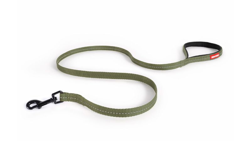 Lite Khaki dog leash for small dogs, 120cm long, with soft-touch nylon, neoprene handle, and reflective stitching.