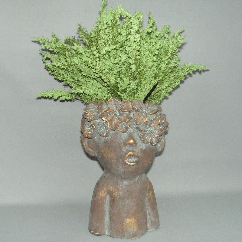 Bronze girl planter head (27cm) for indoor/outdoor use, combining artistry and functionality for stylish plant displays.