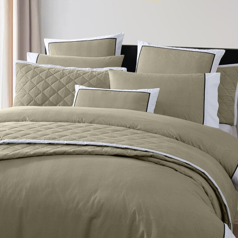 Single Bed Quilt / Duvet Cover Set - LOGAN & MASON ESSEX OLIVE