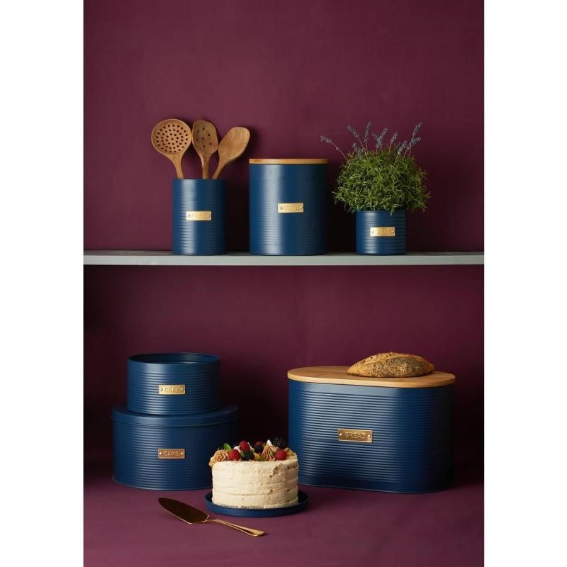 Navy cake tins set of 2 with ribbed design, gold 'baked goods' badge, and breathable lids for fresh storage.