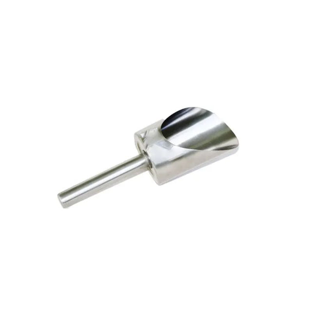 Stainless steel scoop measuring 16x7cm, ideal for portioning dry and wet ingredients with a comfort grip handle.