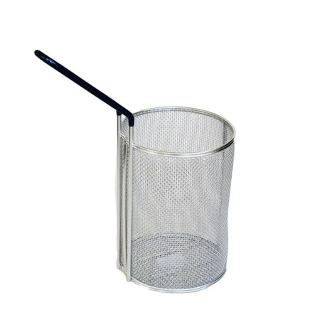 Compact 13cm x 17cm spaghetti strainer with fine mesh for easy draining and perfect pasta preparation.