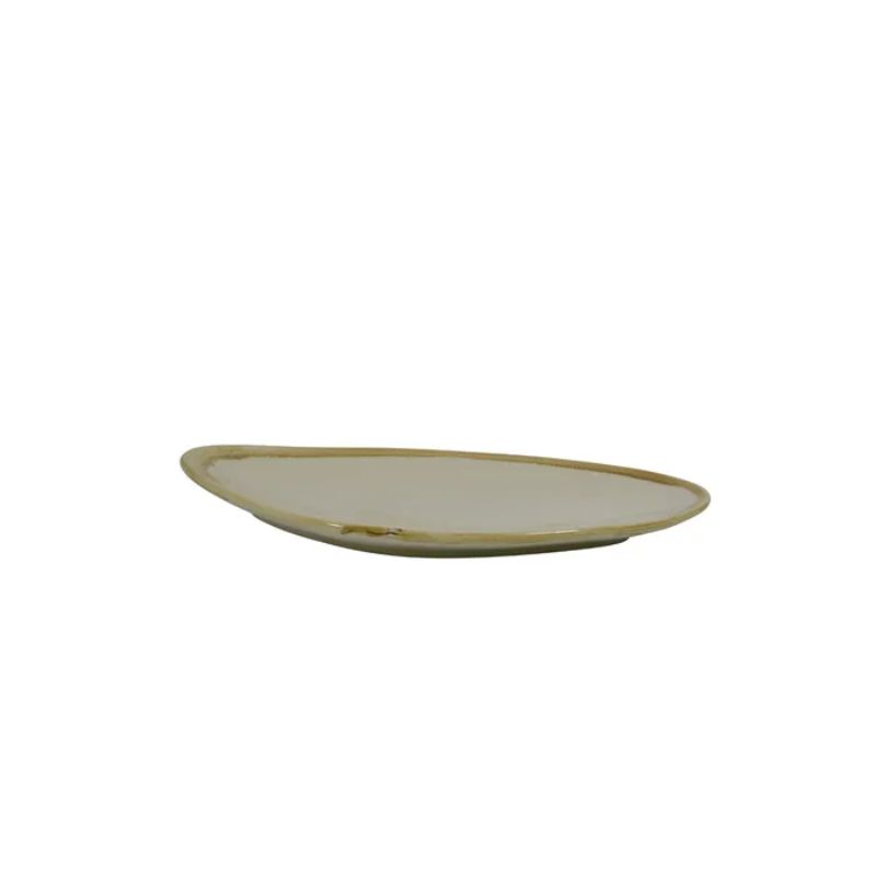 Coast Sand Dune Triangular Plate 250mm, stylish and durable plate for versatile dining, perfect for any occasion.