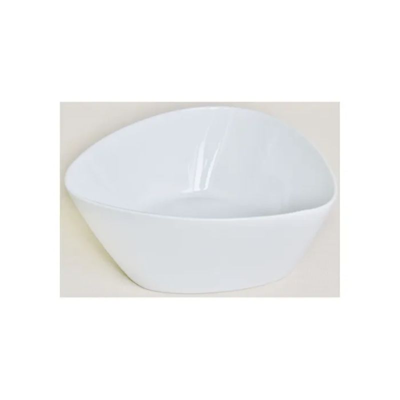 Stylish triangular salad bowl by Royal Porcelain, 25x23x10cm, 1000ml capacity, perfect for elegant dining presentations.