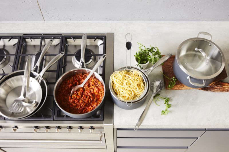 Stanley Rogers BI-PLY 20cm saucepan, featuring hard anodised aluminum, stainless steel interior, and tempered glass lid.