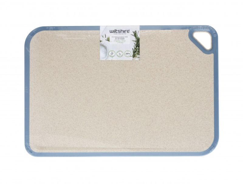 Eco-friendly large non-slip chopping board made from 25% wheat fibre, featuring a gripping rim and sloping surface for easy prep.