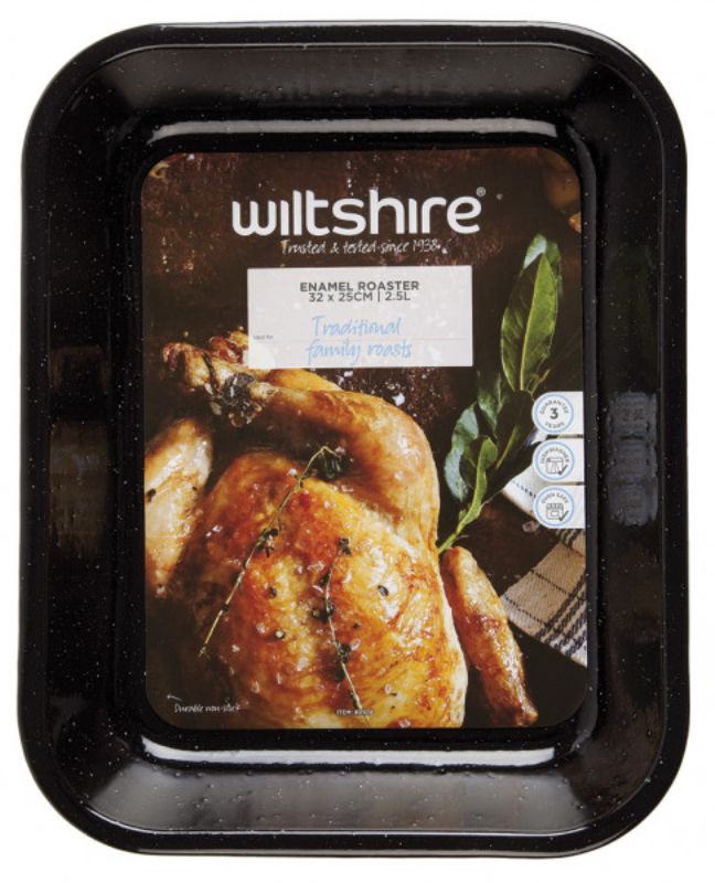 Medium Wiltshire Enamel Roaster, 32x25 cm, durable, non-stick, ideal for roasting meats and baking desserts effortlessly.