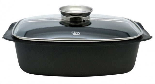 ELO Rectangle Roaster 40X22cm: premium cast aluminum roaster with non-stick coating and glass lid for versatile cooking.